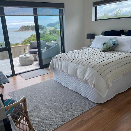 Atahu Bed & Breakfast Porirua Luaran gambar