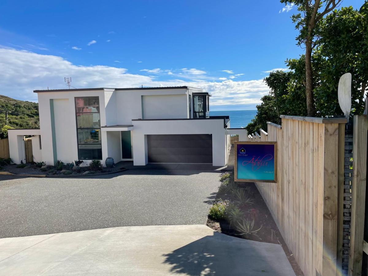 Atahu Bed & Breakfast Porirua Luaran gambar
