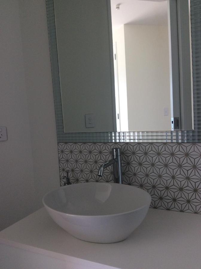 Atahu Bed & Breakfast Porirua Luaran gambar
