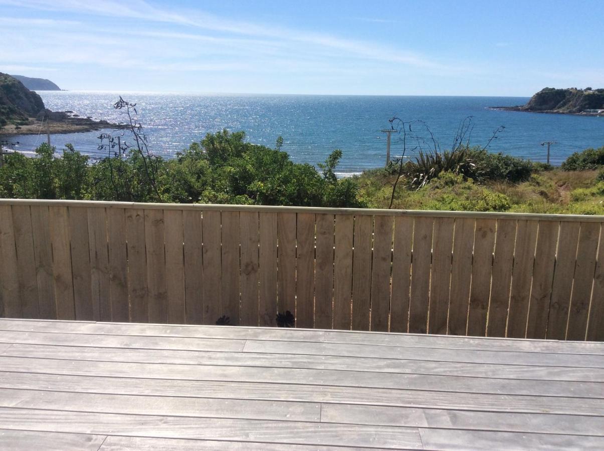 Atahu Bed & Breakfast Porirua Luaran gambar