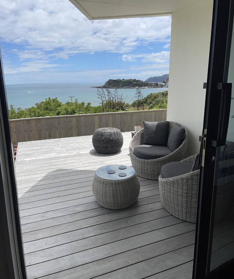 Atahu Bed & Breakfast Porirua Luaran gambar